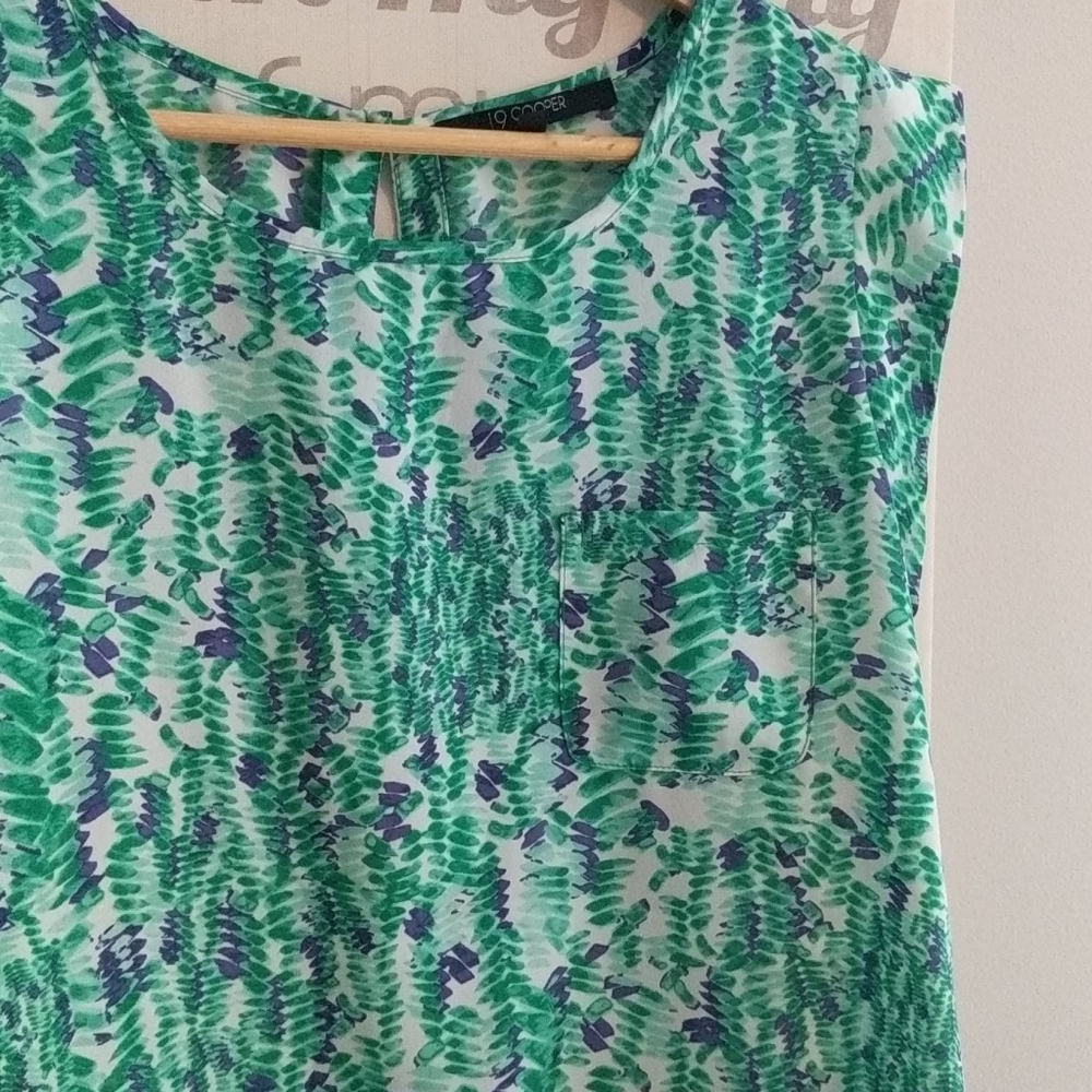 Spring blouse - Picture 2 of 2